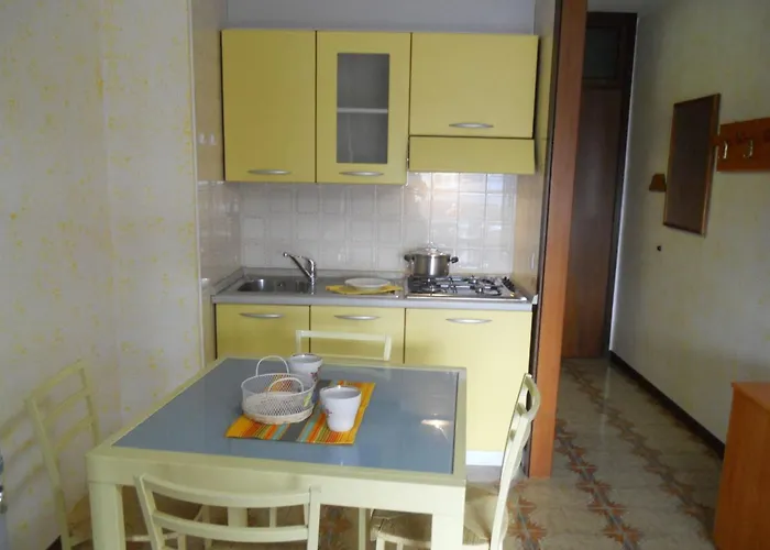 Flat With Terrace-beahost