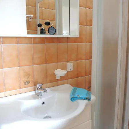 דירה Flat With Terrace-beahost