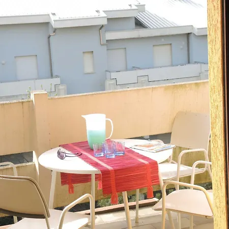 דירה Flat With Terrace-beahost *