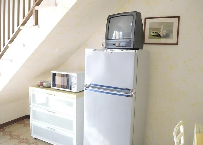 Flat With Terrace-beahost Apartament *
