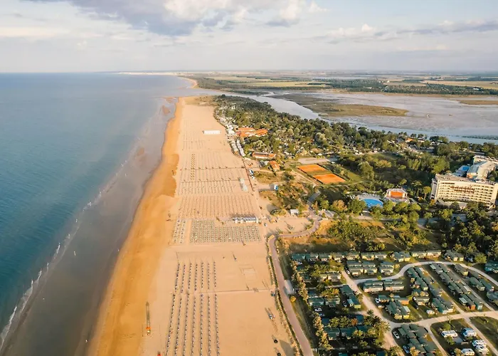 Flat With Terrace-beahost Appartamento Bibione