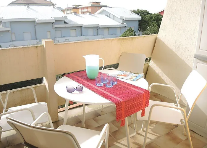 Flat With Terrace-beahost